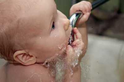 Вода для малыша
