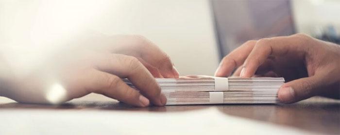 Услуга "деньги в долг на карту"